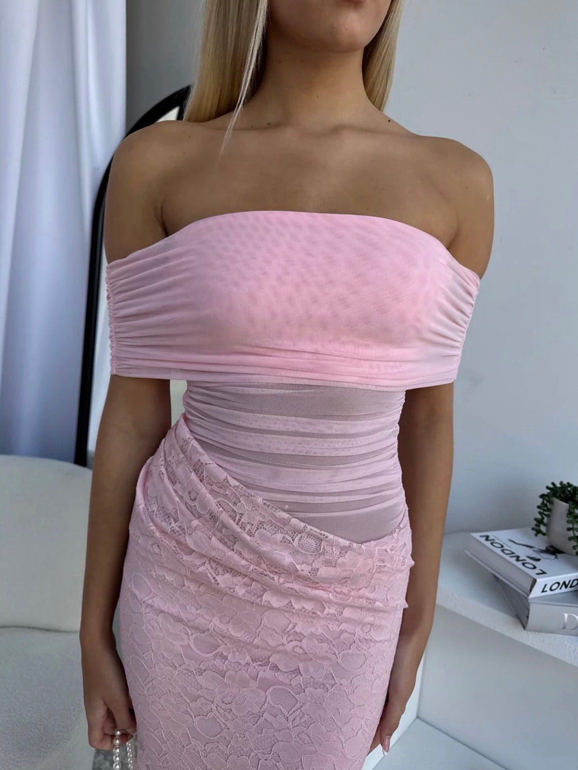 Zaliya Boutique Sierra Maxi in Baby Pink